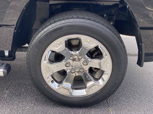 Used 2023 RAM 1500 Big Horn AWD/4WD image 14