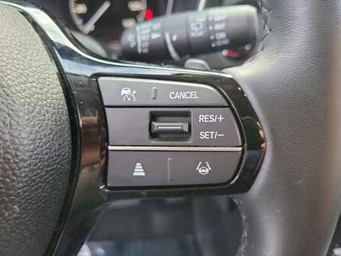 Used 2025 Honda Pilot EX-L image 19