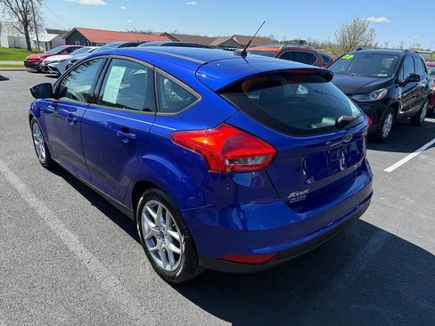 Used 2015 Ford Focus SE w/ Equipment Group 201A FWD image 3