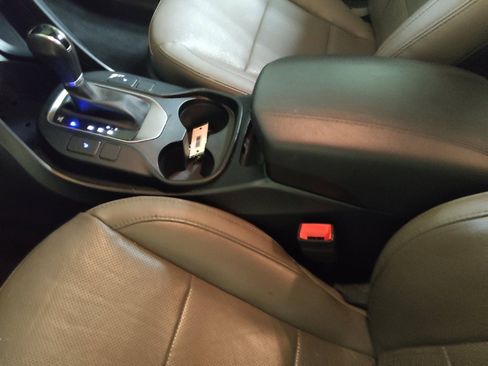 Used 2017 Hyundai Santa Fe Sport 2.0T w/ Cargo Package FWD image 26