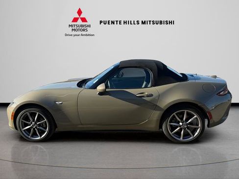 Used 2023 MAZDA MX-5 Miata Grand Touring image 9