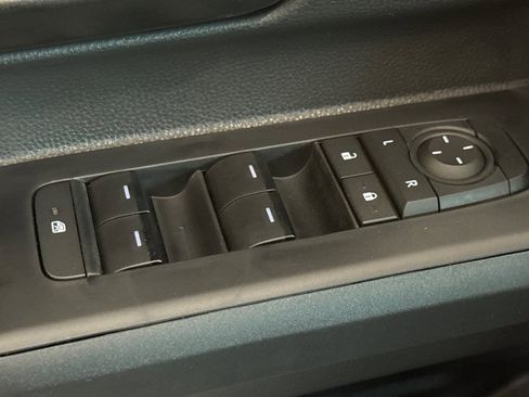 New 2026 Toyota Tacoma SR5 AWD/4WD image 12
