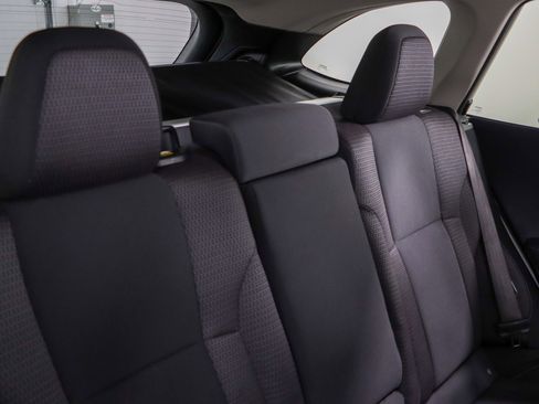 Used 2023 Subaru Outback Premium image 27