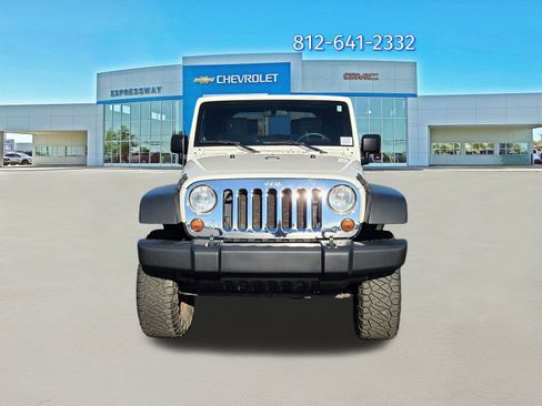 Used 2007 Jeep Wrangler X image 2