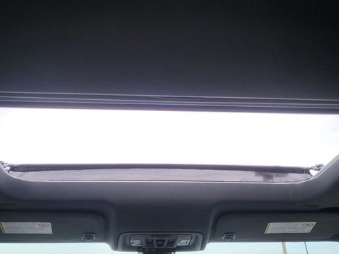 Used 2020 GMC Sierra 2500 Denali w/ Denali Ultimate Package AWD/4WD image 39