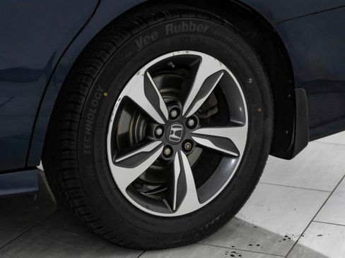 Used 2018 Honda Odyssey Touring image 55