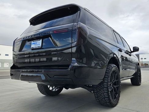 New 2025 Ford Expedition Max Platinum w/ Stealth Appearance Package image 7