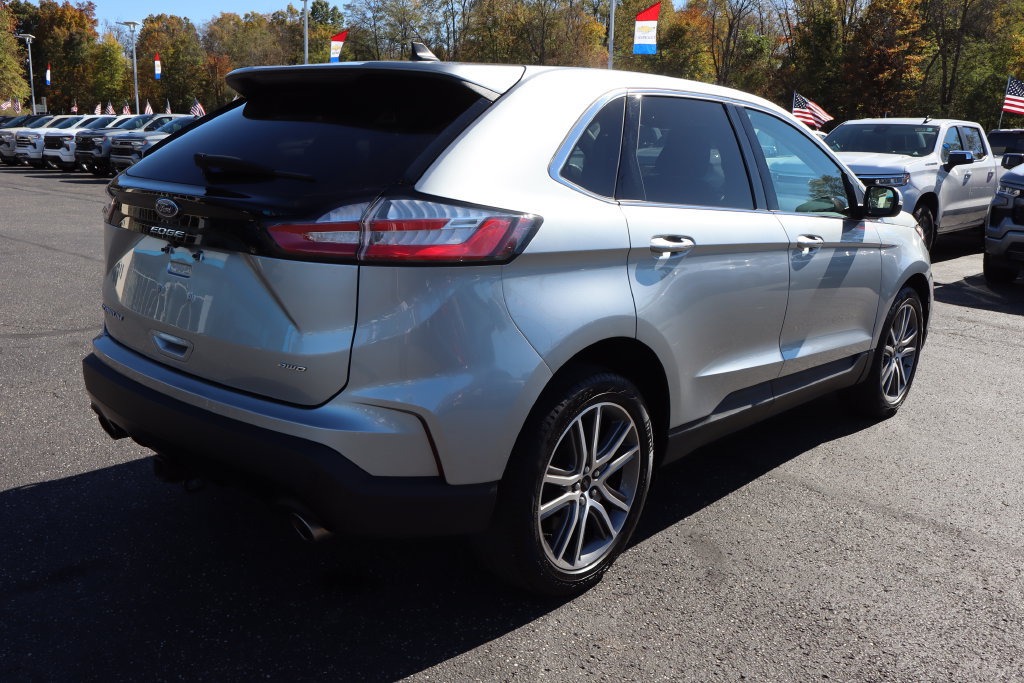 Used 2023 Ford Edge Titanium AWD/4WD image 39