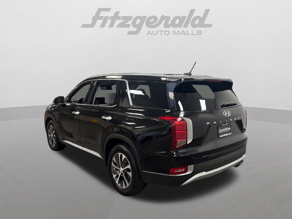 Used 2020 Hyundai Palisade SEL FWD image 3