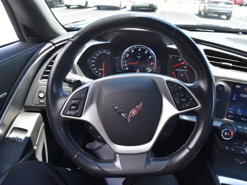 Used 2017 Chevrolet Corvette Stingray Convertible w/ 2LT Preferred Equipment Group RWD image 19