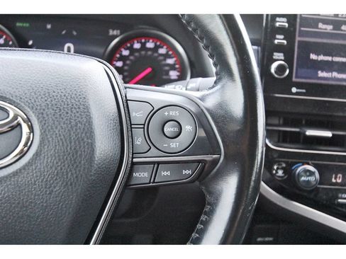 Used 2021 Toyota Camry XSE FWD image 19