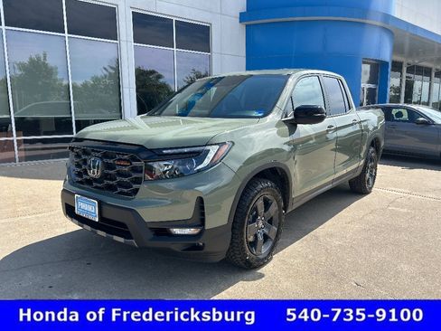 Used 2026 Honda Ridgeline TrailSport image 2