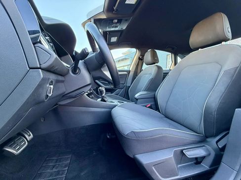 Used 2025 Volkswagen Jetta Sport image 20