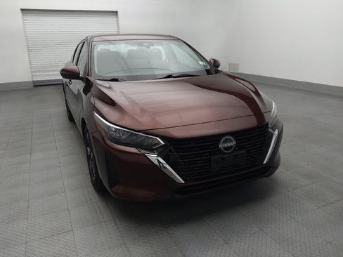 Used 2024 Nissan Sentra SV FWD image 14