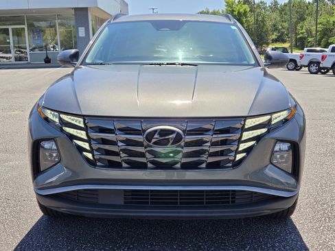Used 2022 Hyundai Tucson SEL w/ Convenience + Premium Package FWD image 3