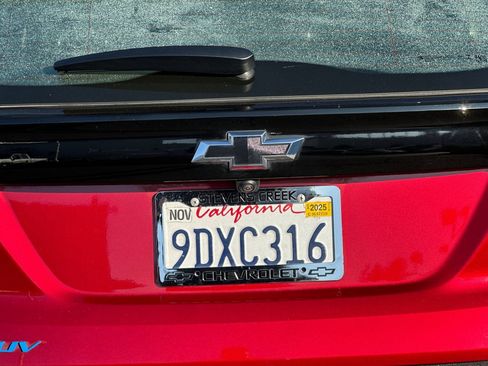 Used 2023 Chevrolet Bolt EUV LT w/ Convenience Package image 45