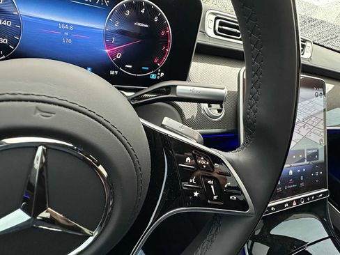 Used 2024 Mercedes-Benz S 500 S 500 image 35