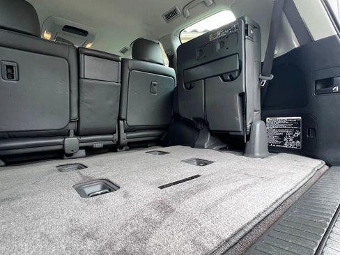 Used 2008 Toyota Land Cruiser image 14