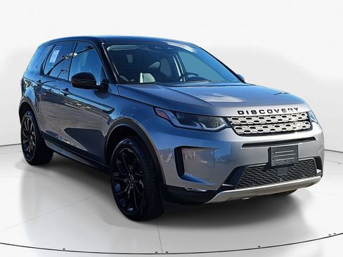 Used 2022 Land Rover Discovery Sport SE image 2