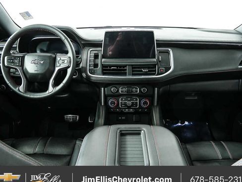 Used 2022 Chevrolet Suburban RST w/ Luxury Package image 20