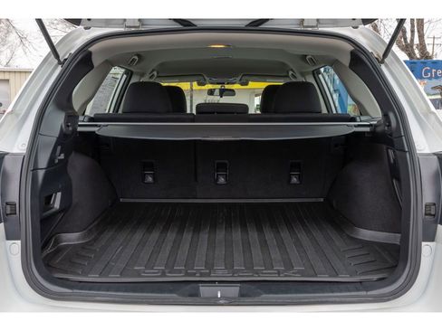 Used 2019 Subaru Outback 2.5i image 14