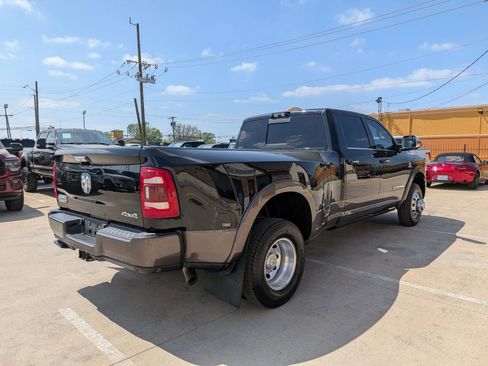 Used 2022 RAM 3500 Limited AWD/4WD image 7
