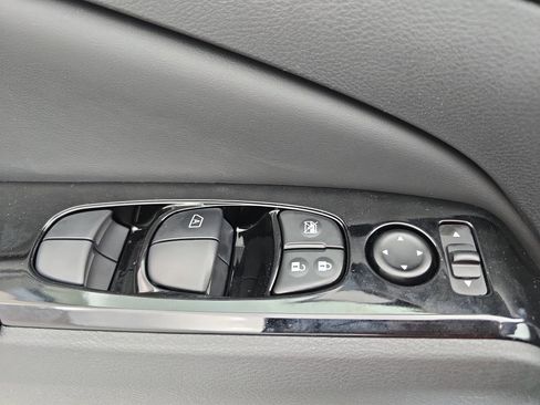 New 2025 Nissan Altima 2.5 SR w/ SR Premium Package image 27