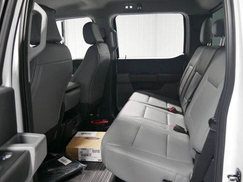 New 2026 Ford F450 XL w/ XL Chrome Package image 51