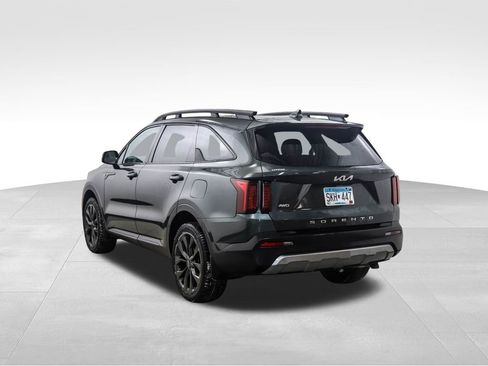 Used 2022 Kia Sorento X-Line EX image 3