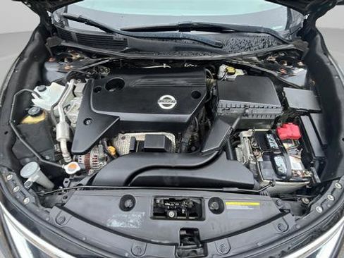 Used 2013 Nissan Altima 2.5 SL w/ Technology Pkg image 29