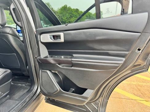 Used 2020 Ford Explorer ST w/ ST Street Pack AWD/4WD image 27