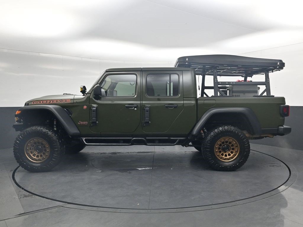 Used 2023 Jeep Gladiator Mojave w/ Cold Weather Group AWD/4WD image 7
