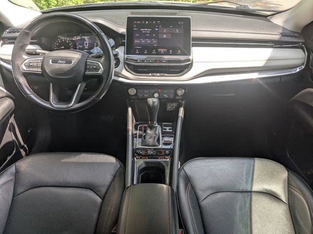Certified 2022 Jeep Compass Limited w/ Sun and Sound Group AWD/4WD image 24