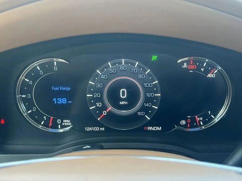 Used 2016 Cadillac Escalade Platinum image 12