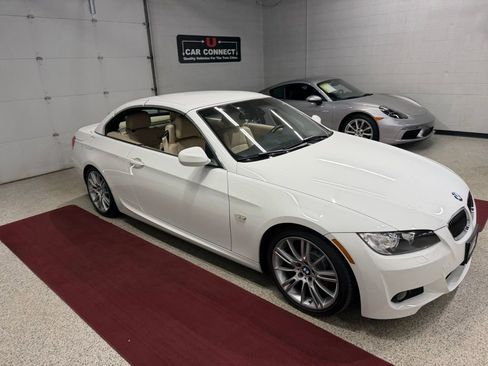 Used 2010 BMW 328i Convertible RWD image 50