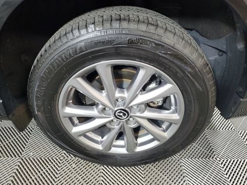 Used 2025 MAZDA CX-5 AWD 2.5 S w/ Preferred Package image 11