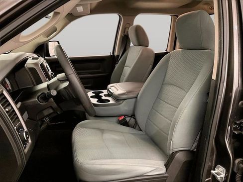 Used 2019 RAM 1500 Express AWD/4WD image 24