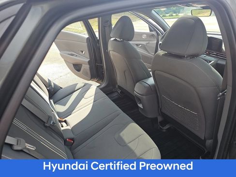 Certified 2025 Hyundai Elantra SEL FWD image 11