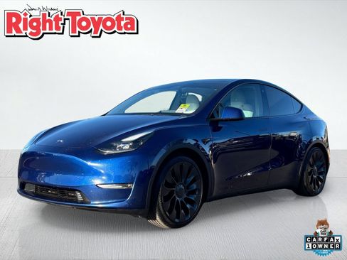 Used 2023 Tesla Model Y Performance AWD/4WD image 1