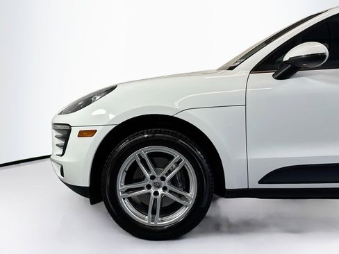 Used 2017 Porsche Macan AWD/4WD image 26