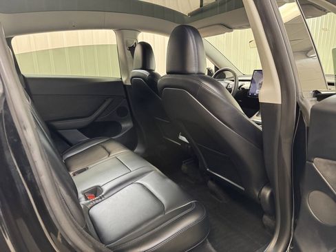Used 2023 Tesla Model Y Long Range image 27