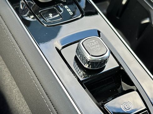 New 2026 Volvo XC90 T8 Ultra w/ Lounge Package AWD/4WD image 22