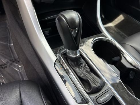 Used 2019 Acura TLX FWD image 20