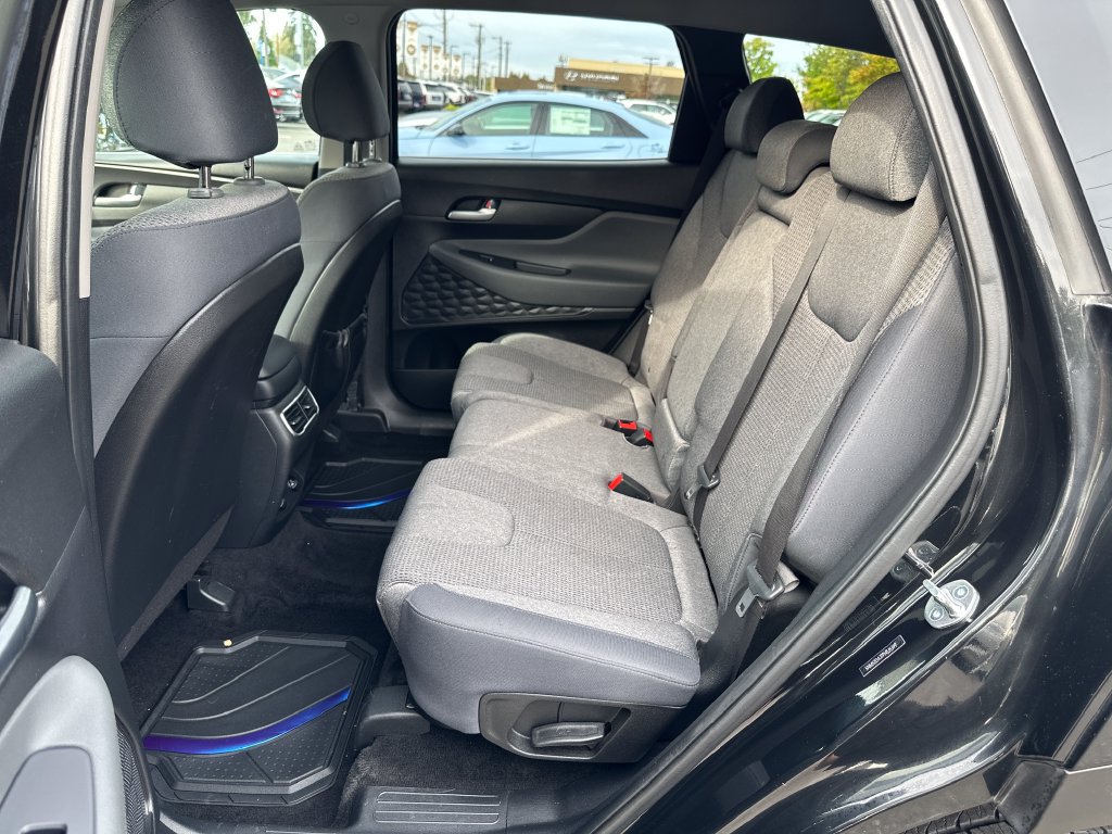 Used 2023 Hyundai Santa Fe SEL w/ Cargo Package AWD/4WD image 15