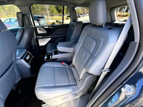 Used 2021 Lincoln Aviator Reserve w/ Equipment Group 201A image 19