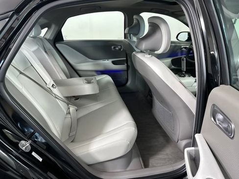 Used 2024 Hyundai Ioniq 6 Limited image 27