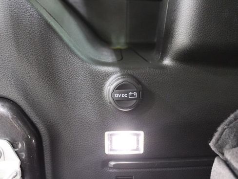 Used 2024 Jeep Wrangler Sport AWD/4WD image 15