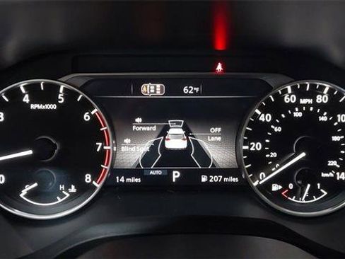 Used 2026 Nissan Rogue SV AWD/4WD image 22