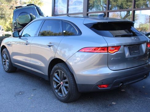 Used 2020 Jaguar F-PACE Premium image 7