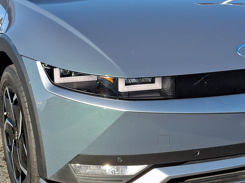 Certified 2024 Hyundai Ioniq 5 SEL AWD/4WD image 9